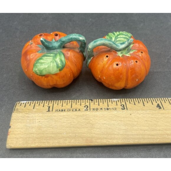 Vintage Ceramic Pumpkin Salt & Pepper Shakers Made In Japan - Picture 4 of 8